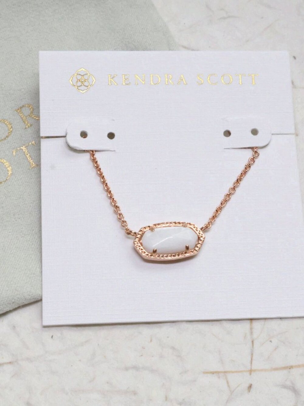 Kendra Scott Elisa Rose Gold Necklace - white Pearl